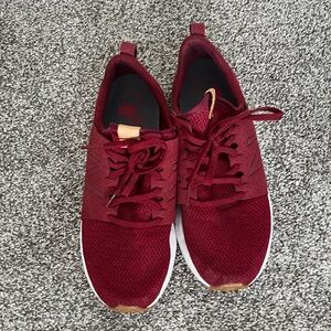 Men’s new Balance running shoes